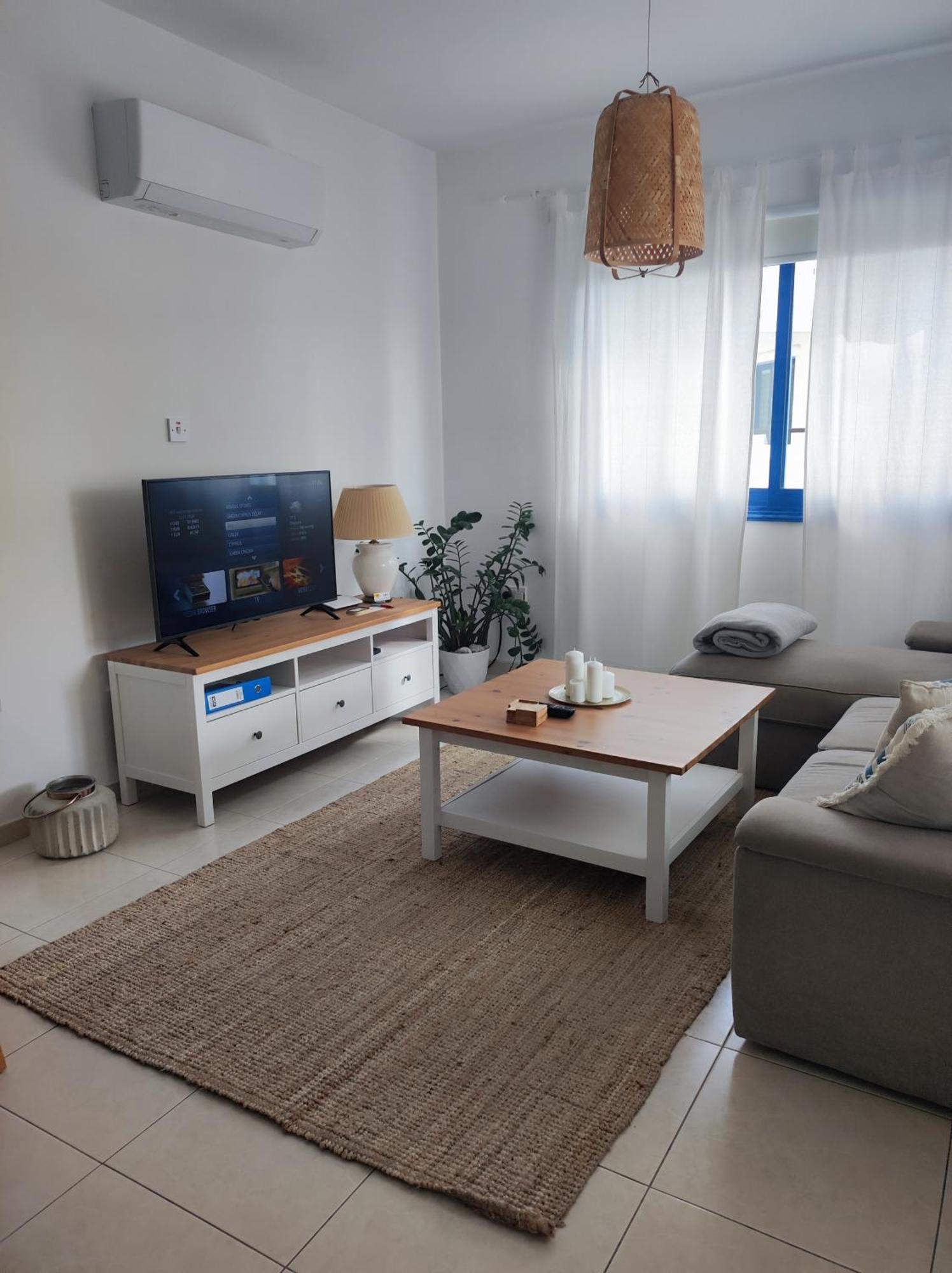 Marina Gardens Apartment Пафос Екстериор снимка