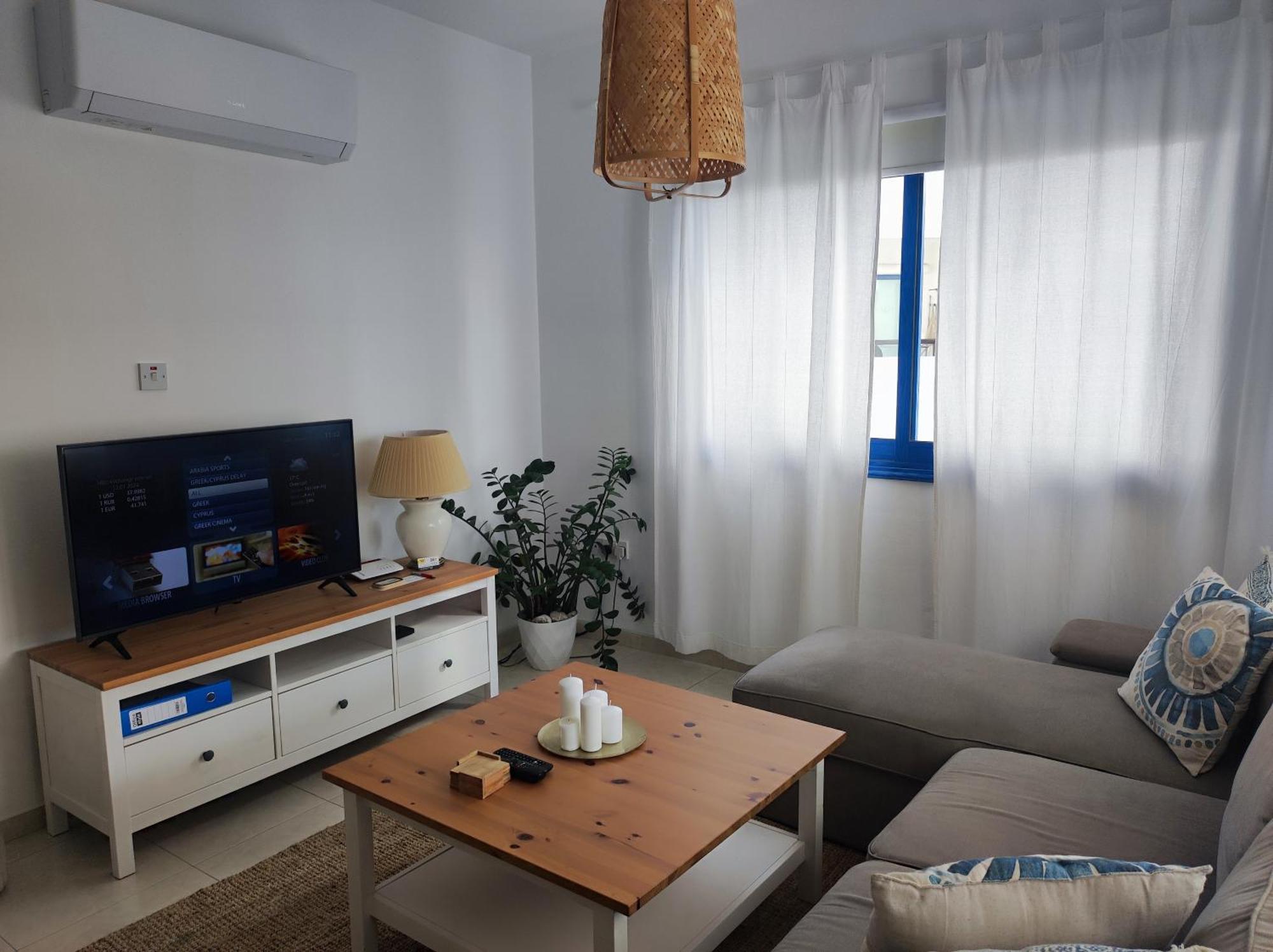 Marina Gardens Apartment Пафос Екстериор снимка
